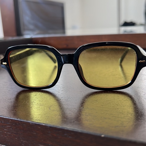 Retro yellow lens glasses - Picture 2 of 3